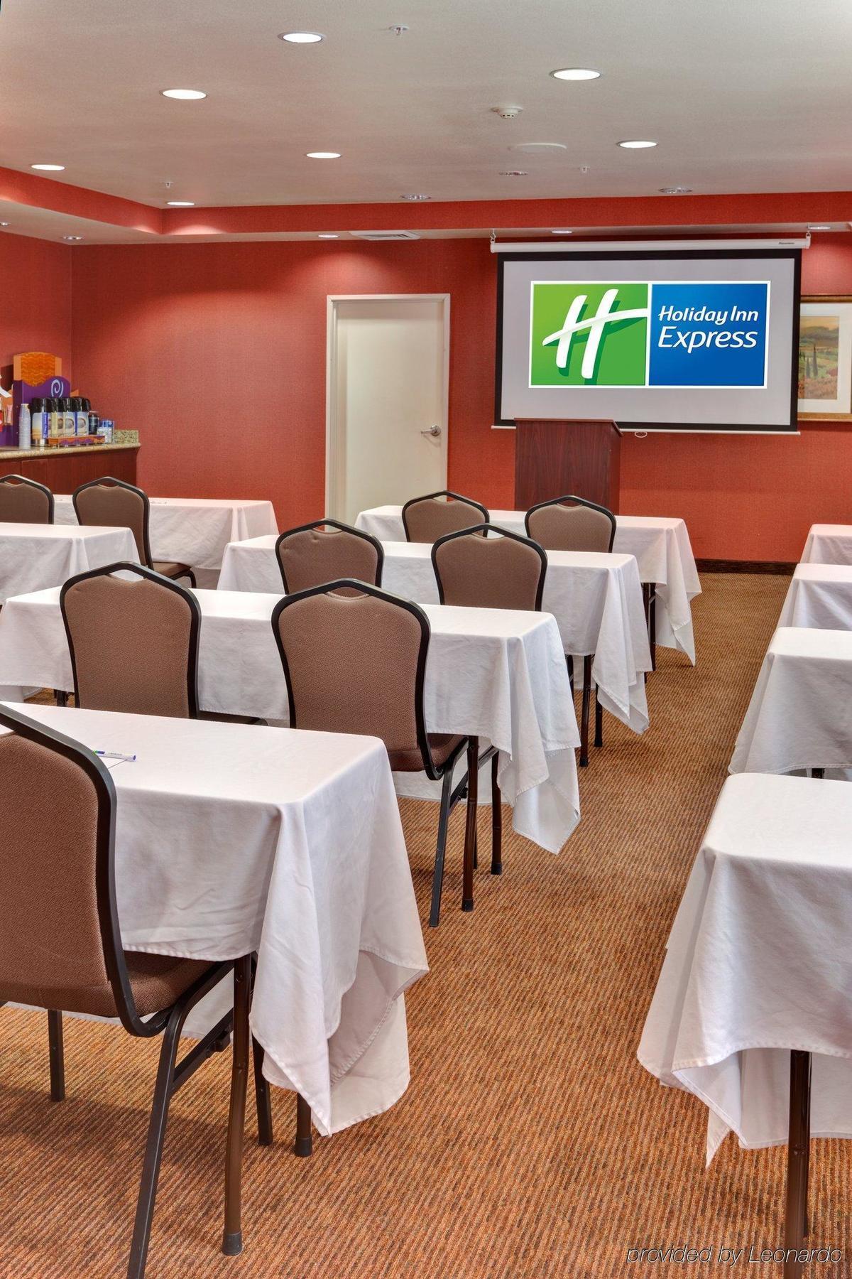 Hotel Express & By Ihg 2*
